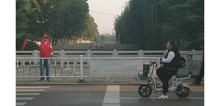 汶上縣人民政府 工作動(dòng)態(tài) 縣房管局積極開展文明志愿者活動(dòng)