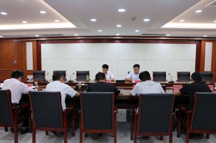 汶上縣人民政府 部門動(dòng)態(tài) 汶上縣委常委、副縣長王洪正主持召開全縣大氣污染防治工作調(diào) ...