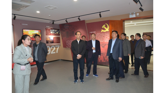 省教育廳調(diào)研組對汶上縣學(xué)校普法工作開展情況進行調(diào)研
