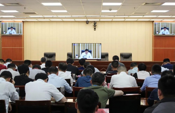 汶上縣召開城鎮(zhèn)老舊小區(qū)改造工作推進(jìn)會(huì)議