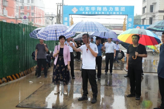 縣委書記李志紅督導城市道路基礎設施建設工作